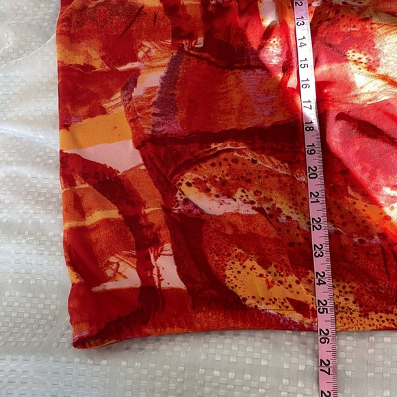 SOFTWORKS bright stretchy scooped neckline top with 3/4 sleeves - Picture 7 of 9